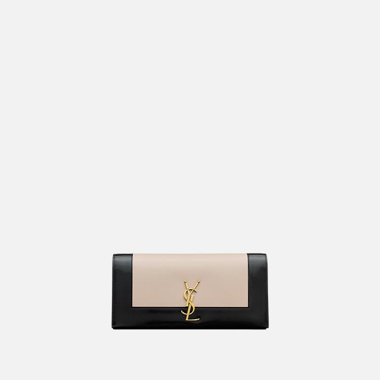 생로랑 부드러운 가죽과 유광 가죽 소재의 Kate 클러치