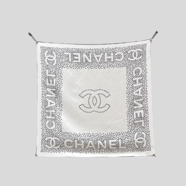 샤넬 폴카닷 스카프