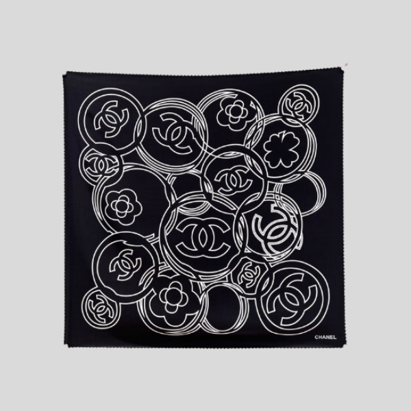 샤넬 실크 스카프 블랙