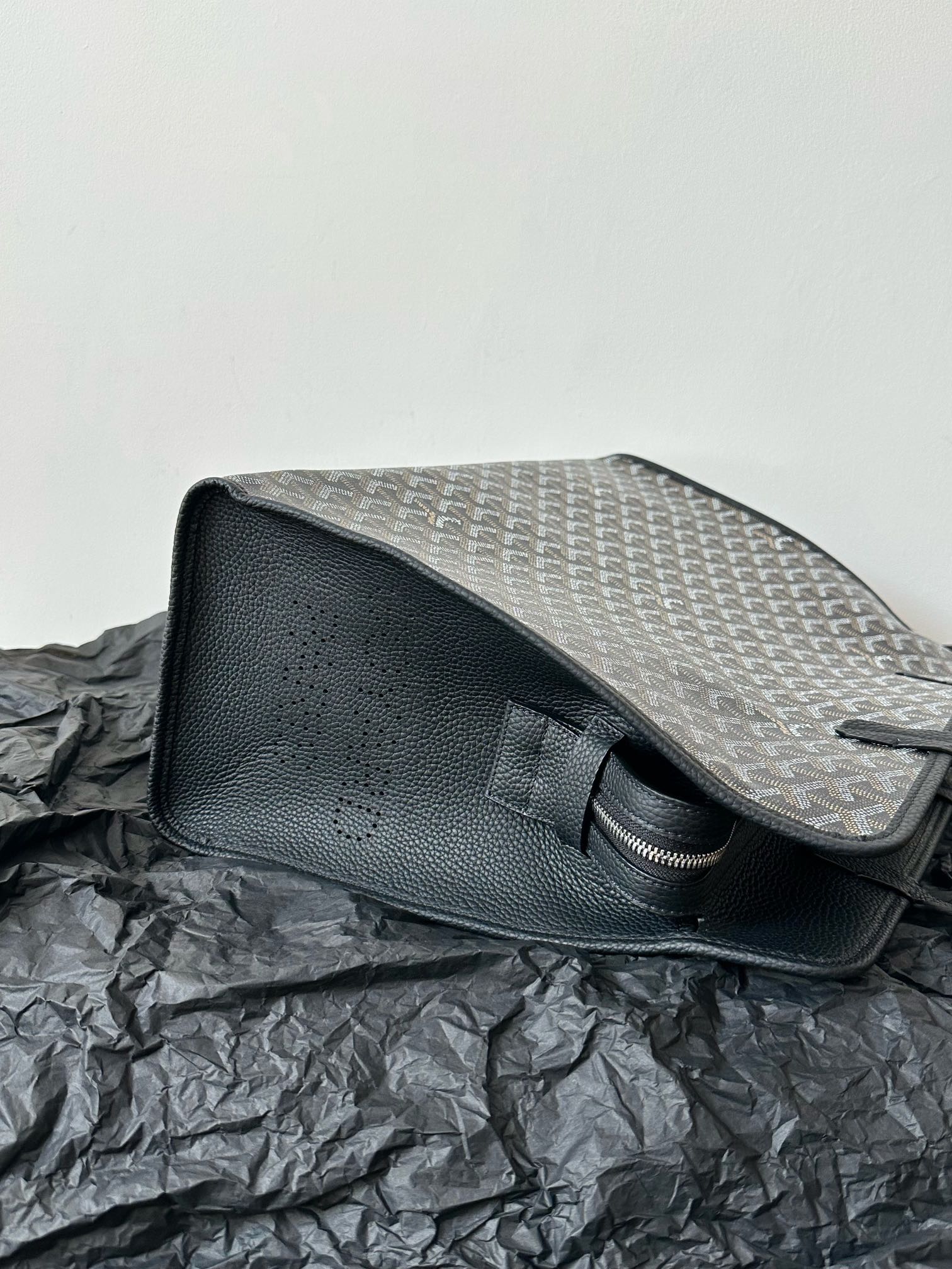 고야드 하디백 PM 블랙