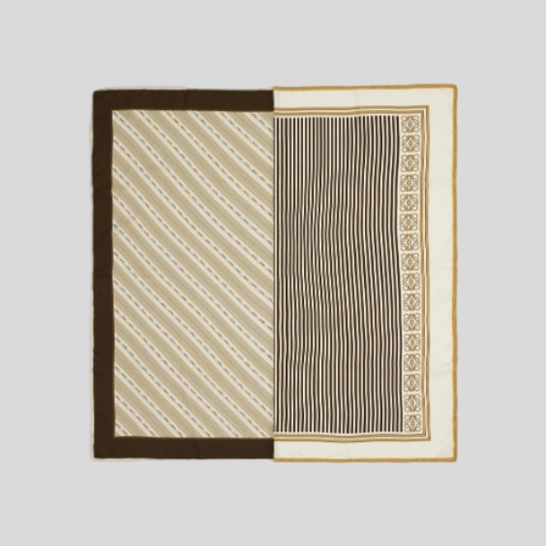 로에베 스퀘어 스카프