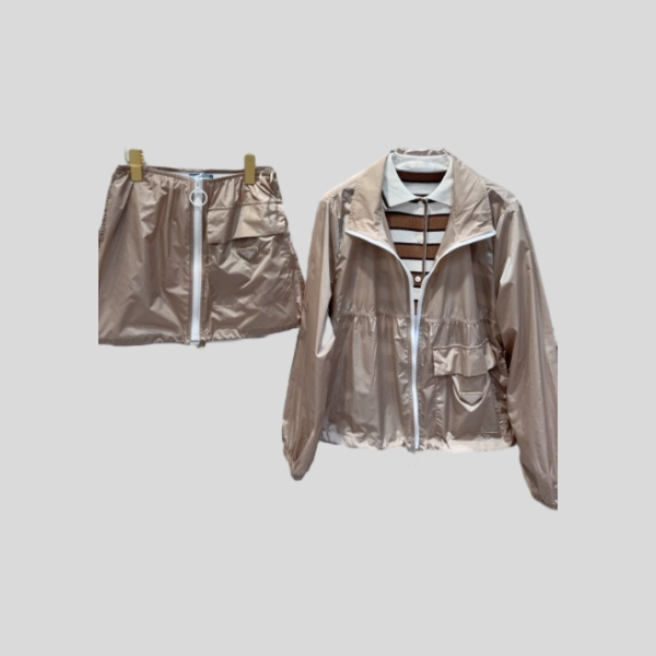 프라다 나일론 지퍼 자켓, 스커트
