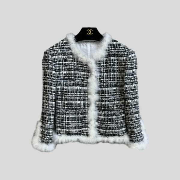 샤넬 깃털 자켓