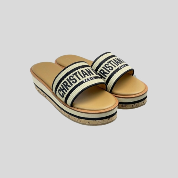 디올 스프링 슬리퍼