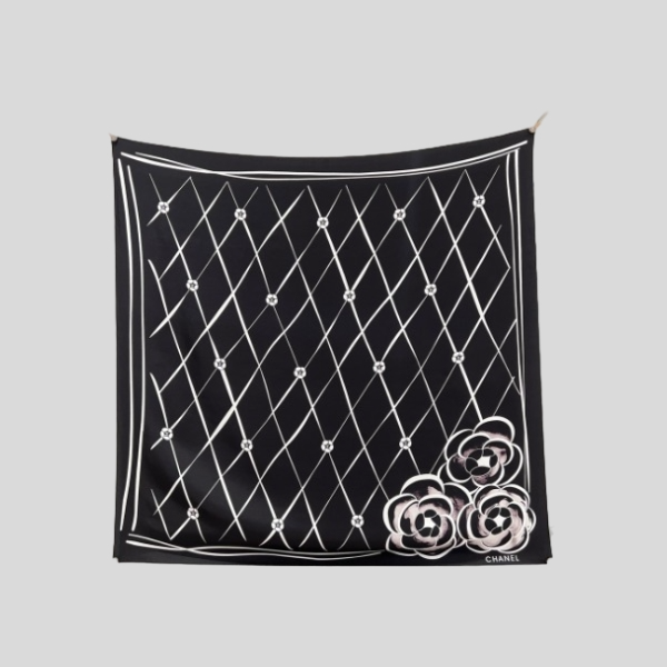 샤넬 다이아몬드 카멜리아 블랙