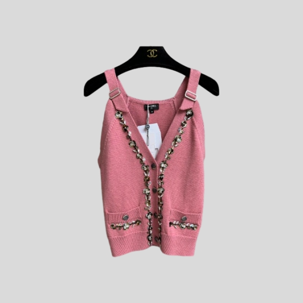 샤넬 자수 장식 탑