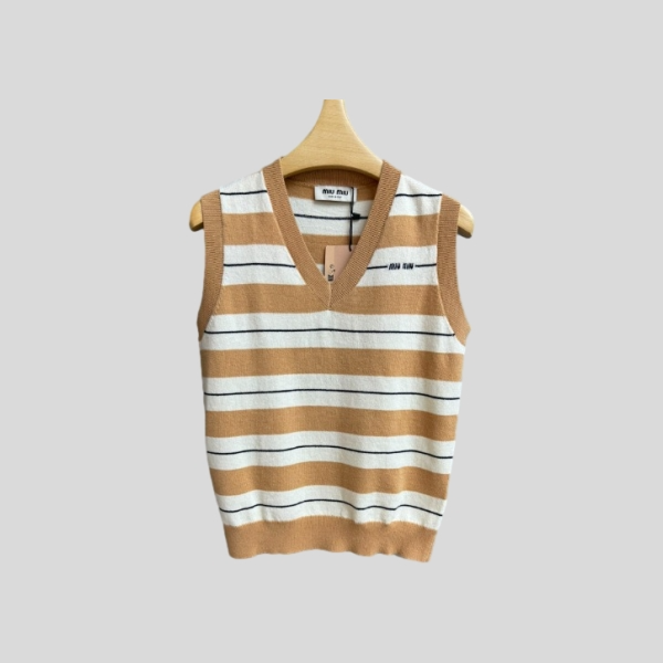 미우미우 니트 베스트