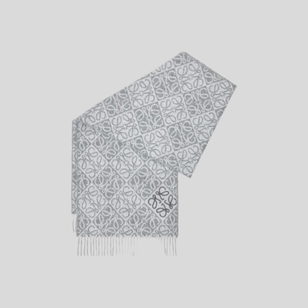 로에베 Anagram 스카프