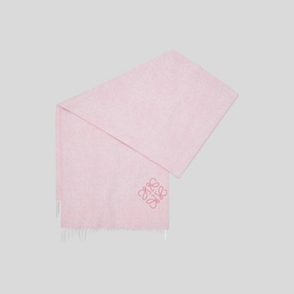 로에베 Anagram 스카프