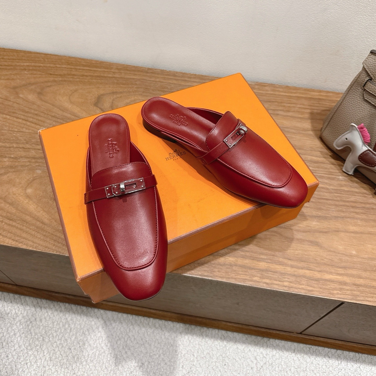 에*메스 25 신상 오즈 뮬