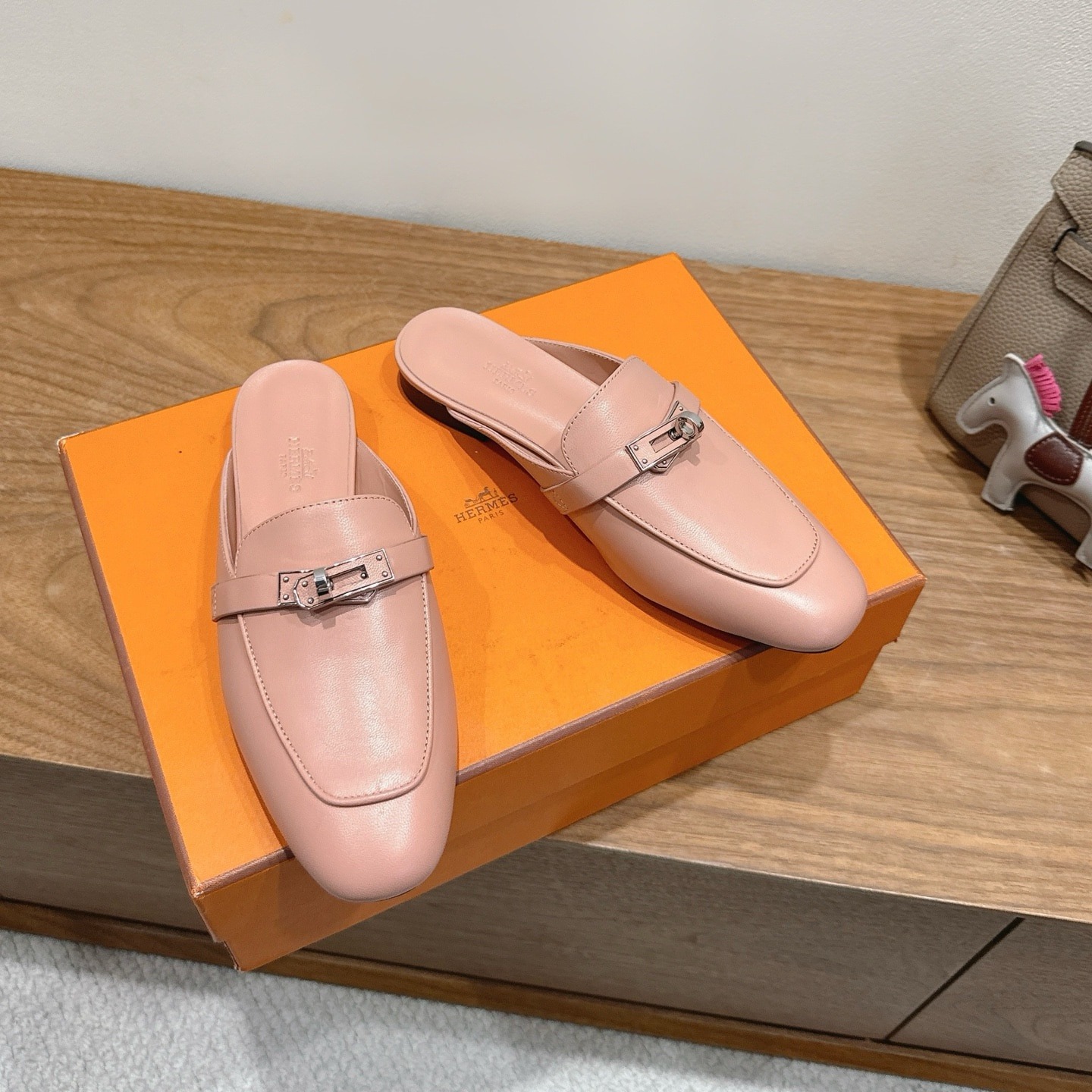 에*메스 25 신상 오즈 뮬