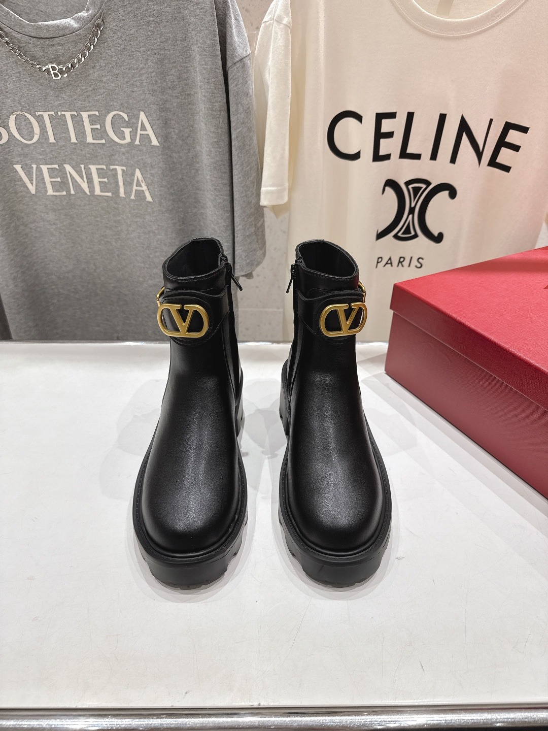 발*티노 25ss 신상 첼시 부츠