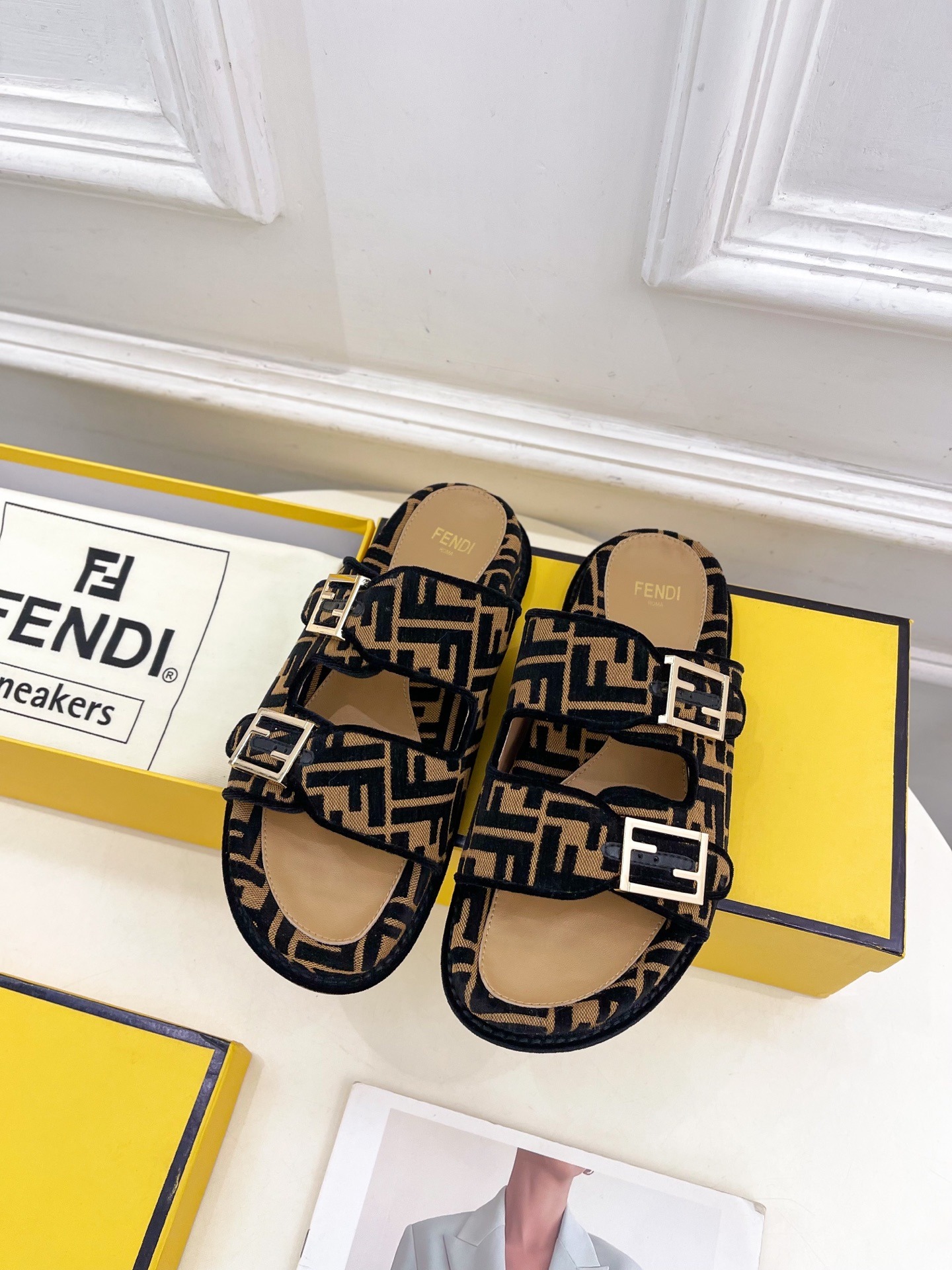 펜* 25 신상 더블 플랫 슬리퍼