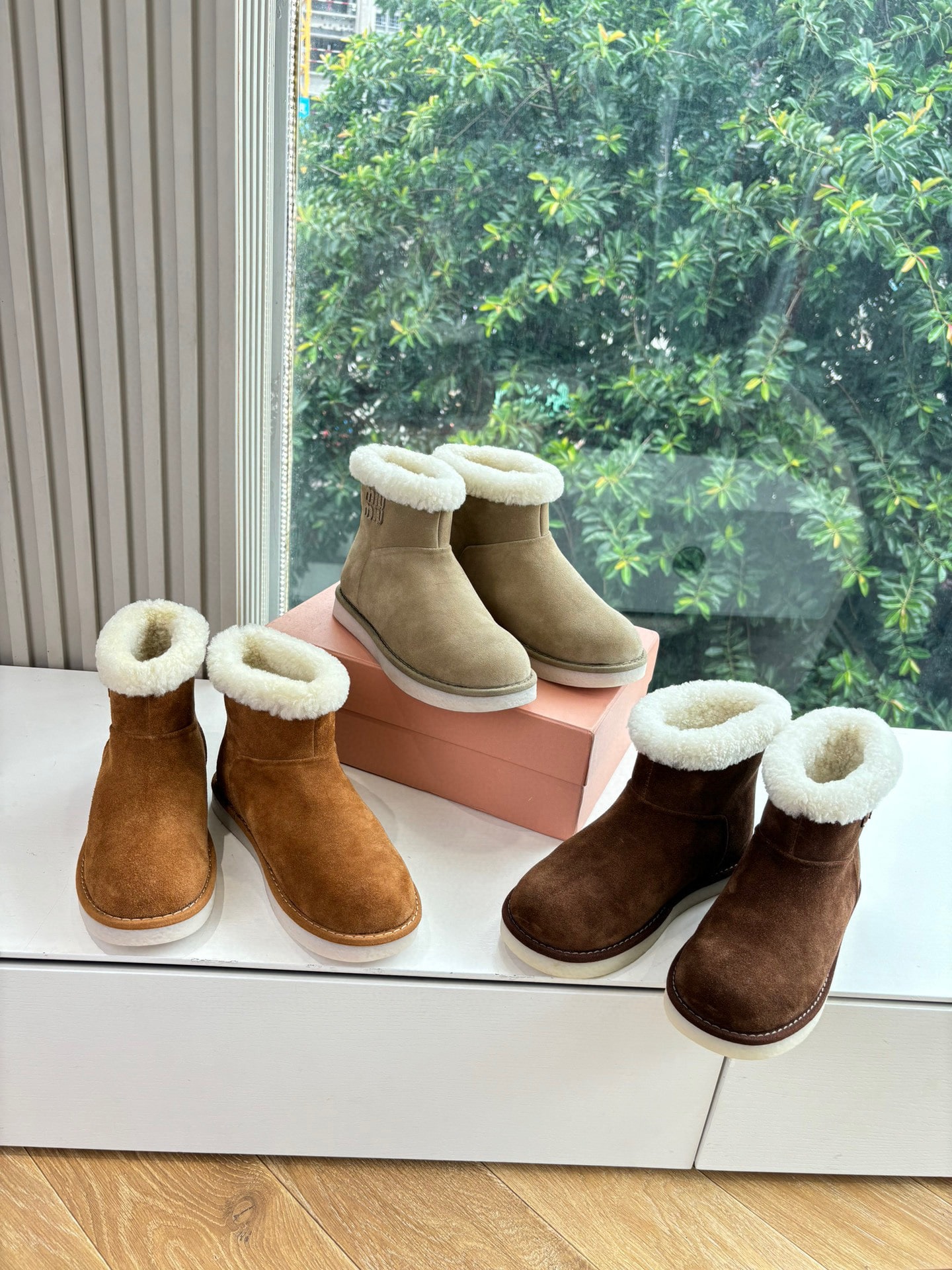 미*미* 최고급 신상 수입 양털 부츠