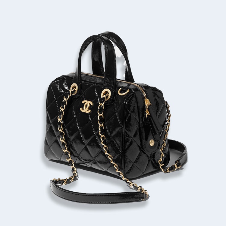 샤넬 페이턴트 크럼플드 카프스킨 스몰 볼링 백