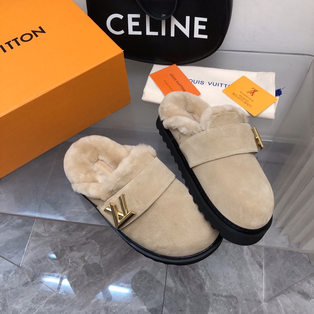 루*비통 신상 세미 슬리퍼