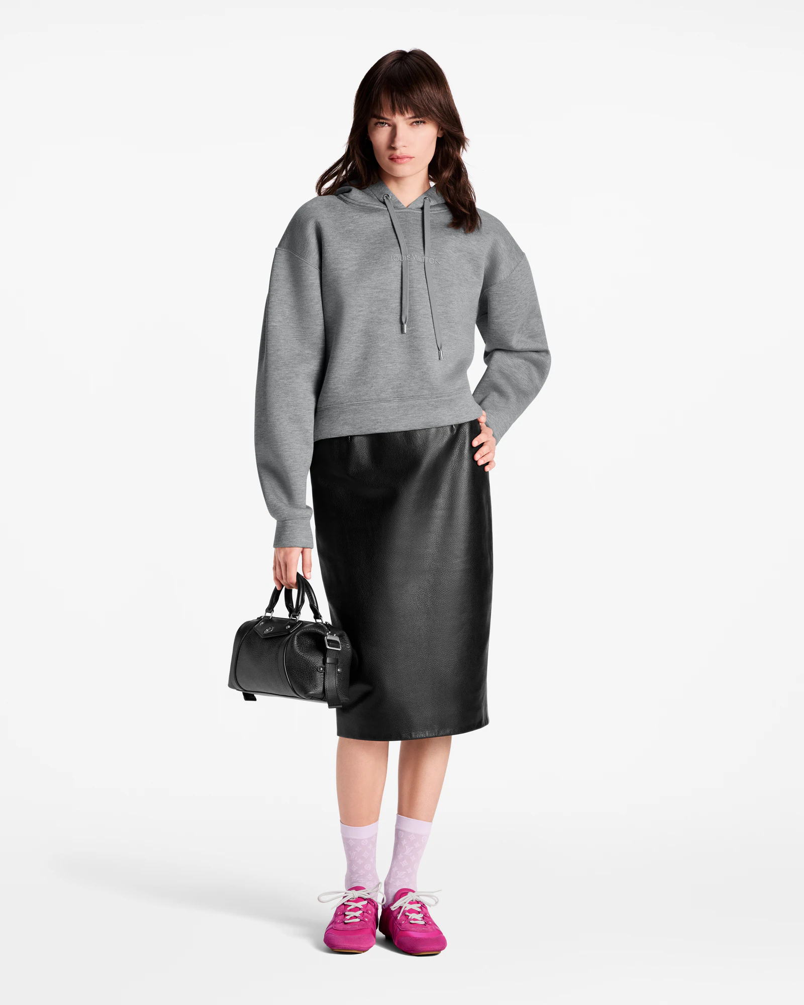 루이비통 시그니처 크롭드 후디