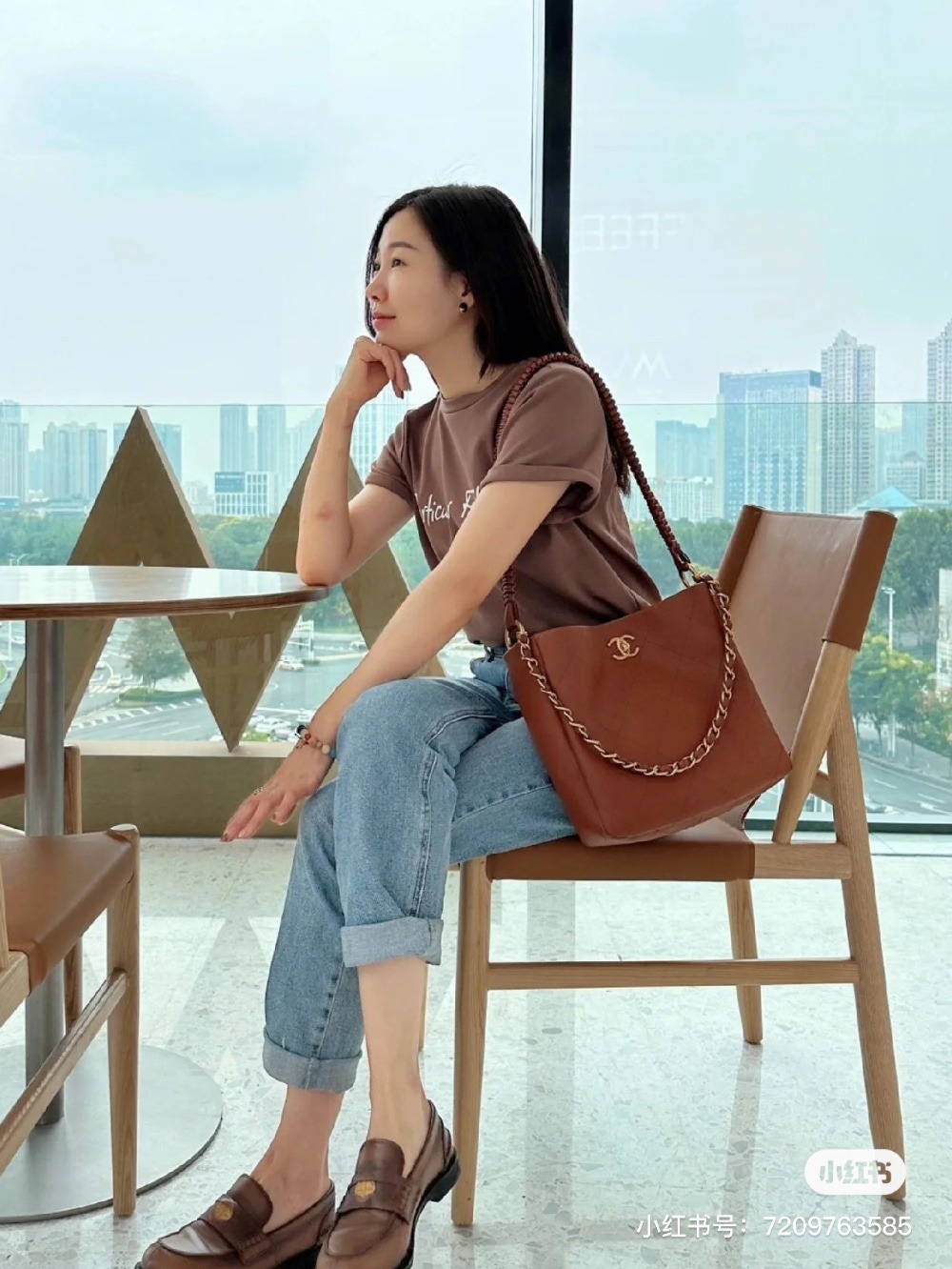 샤* 23A 호보 핸드백 숄더 크로스 백 AS4210 