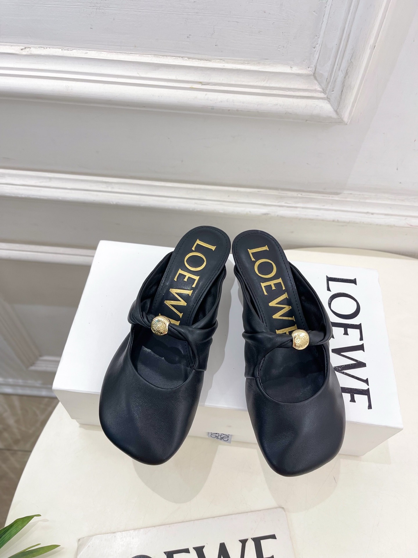 로*베 25 봄여름 신상 페블 뮬러힐