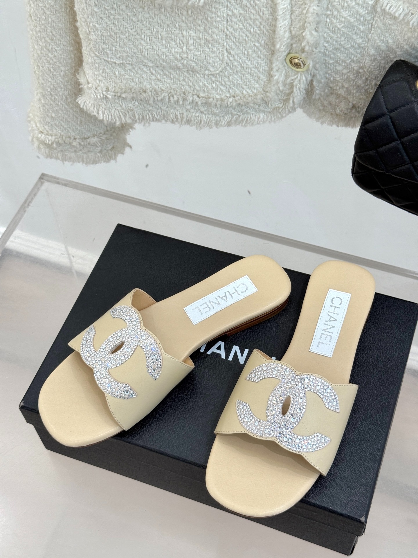 샤* 25p 봄여름 신상 큐빅 더블 C 슬리퍼