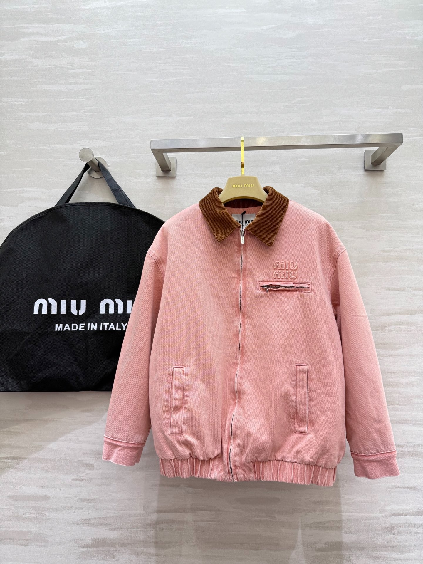 미*미* 신상 핑크 점퍼