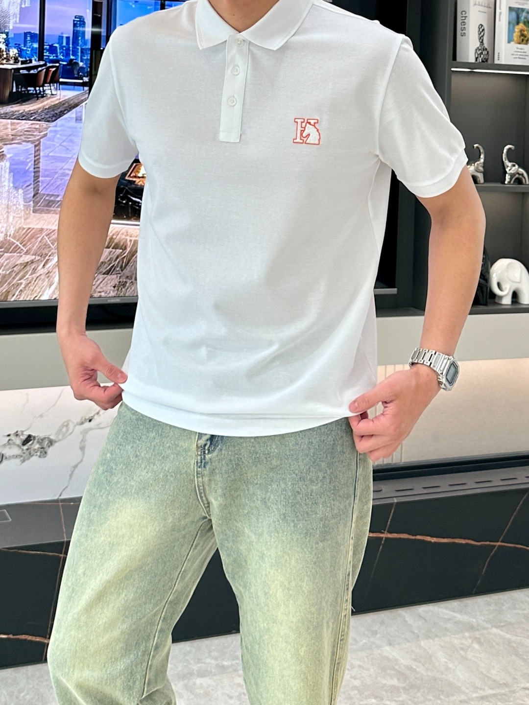 에*메스 25ss 여름 신상 터틀넥 티셔츠