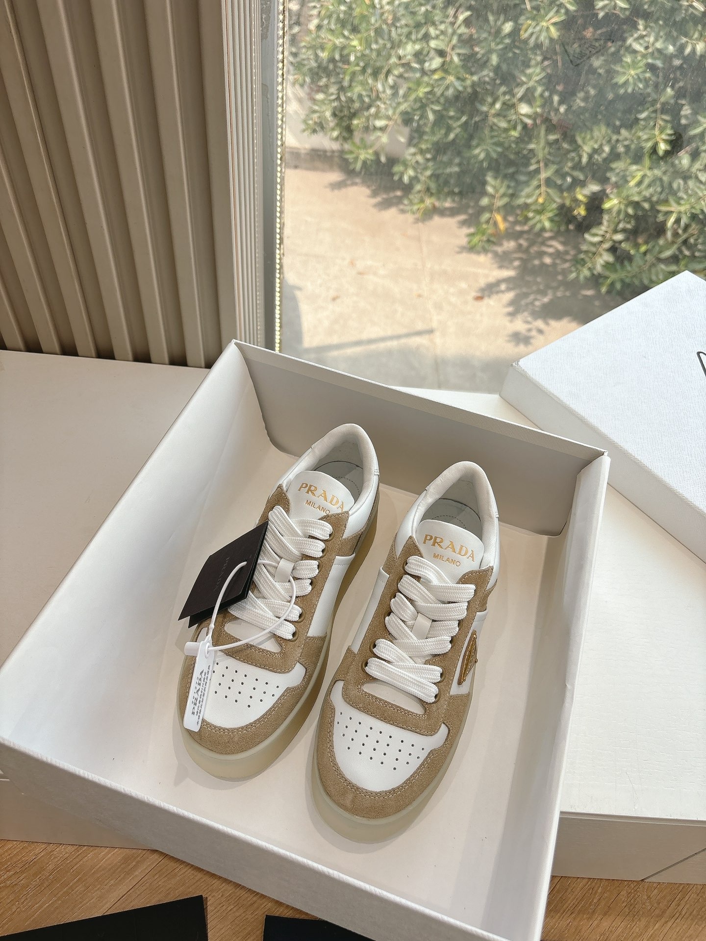 프*다 봄여름 신상품 스포츠 캐주얼 트레이닝화 스니커즈