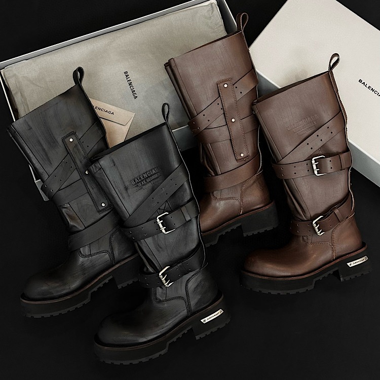 발렌시아가 베놈 부츠