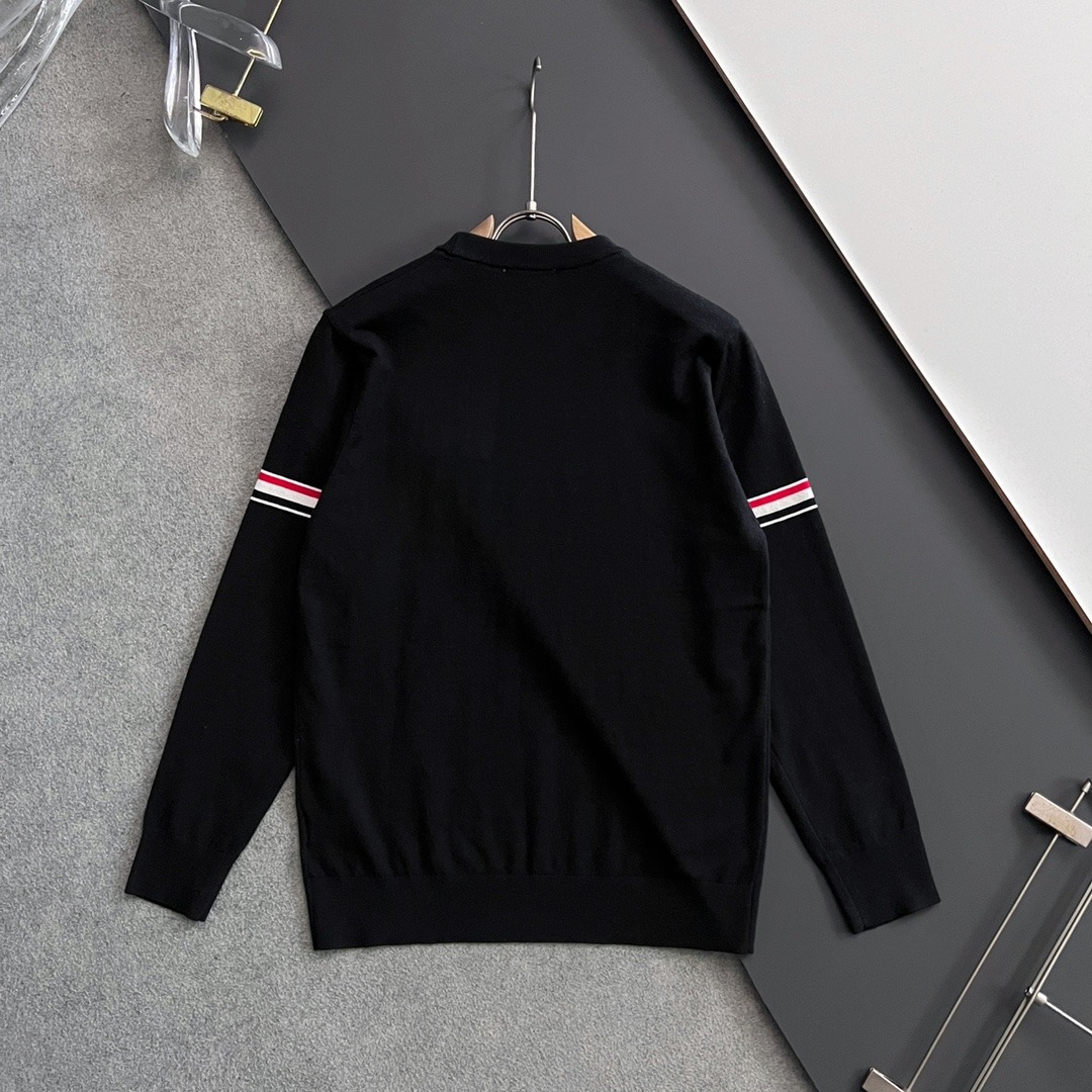 톰*라운 24ss 매장동일 발매 클래식한 니트티