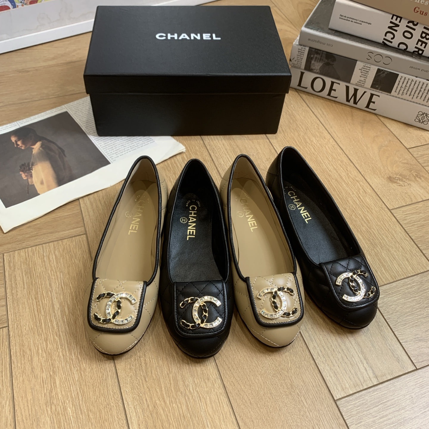 샤* 클래식 더블C 발레슈즈