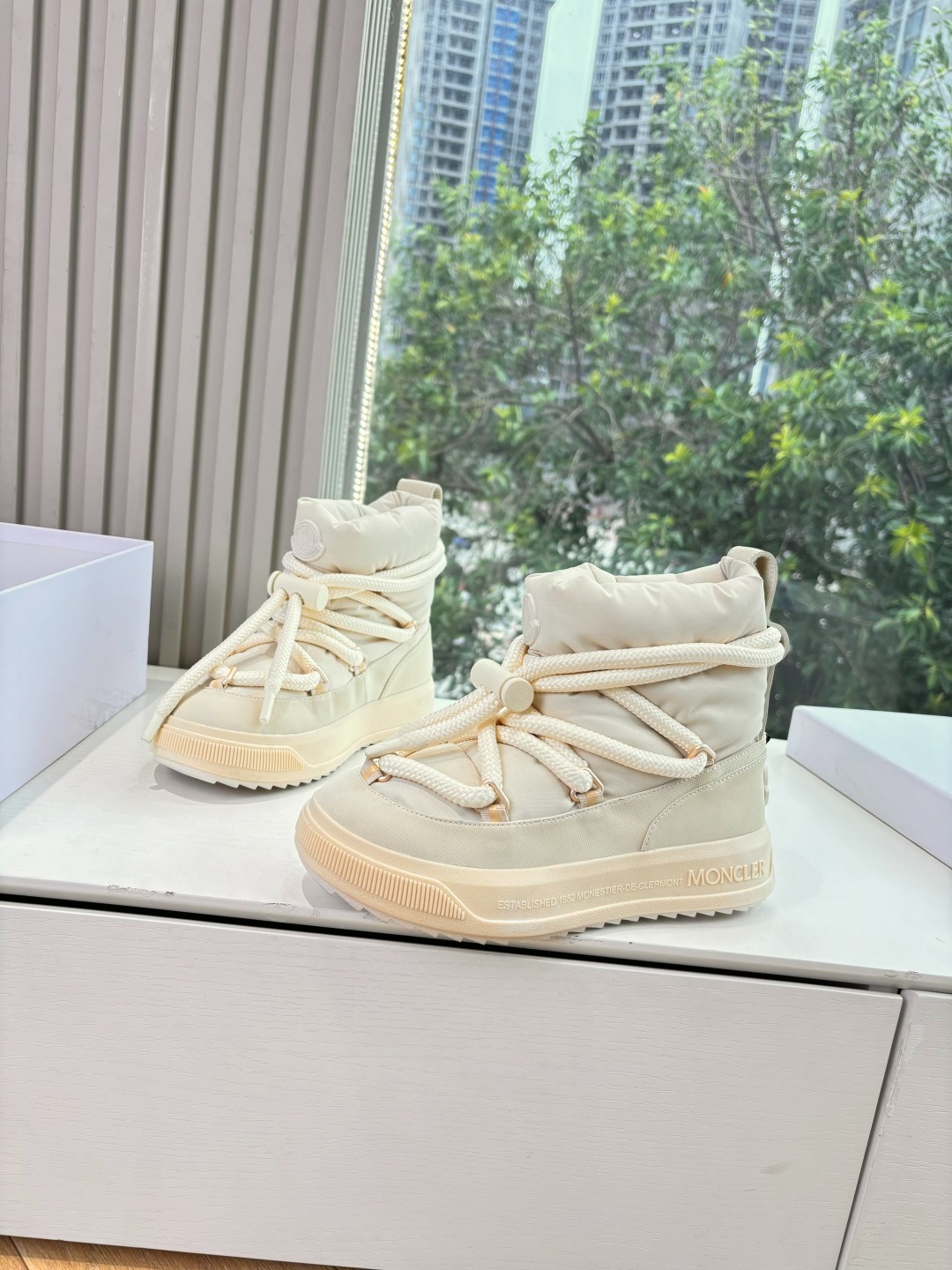 몽*레르 25 신상 패딩 부츠