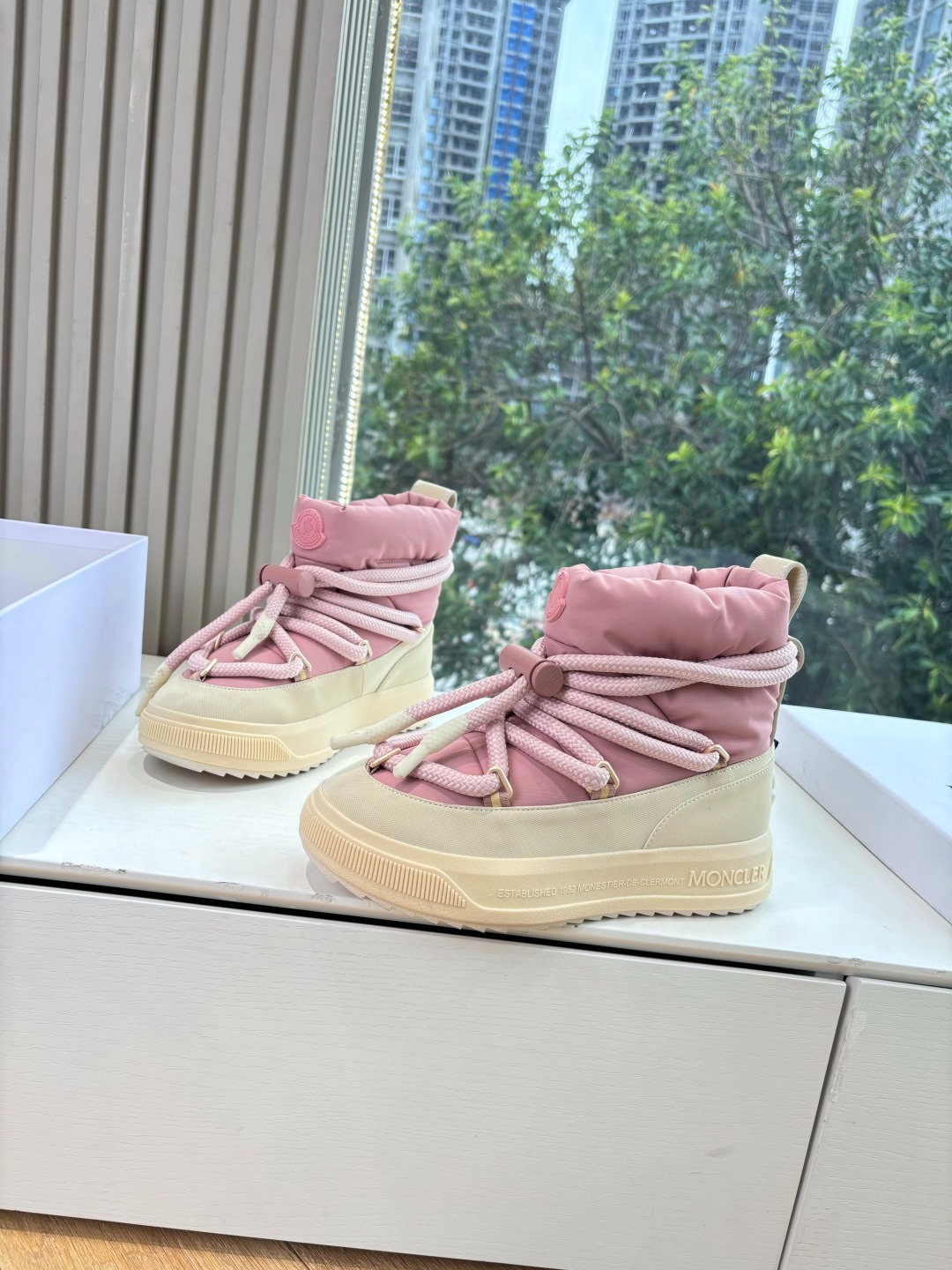 몽*레르 25 신상 패딩 부츠