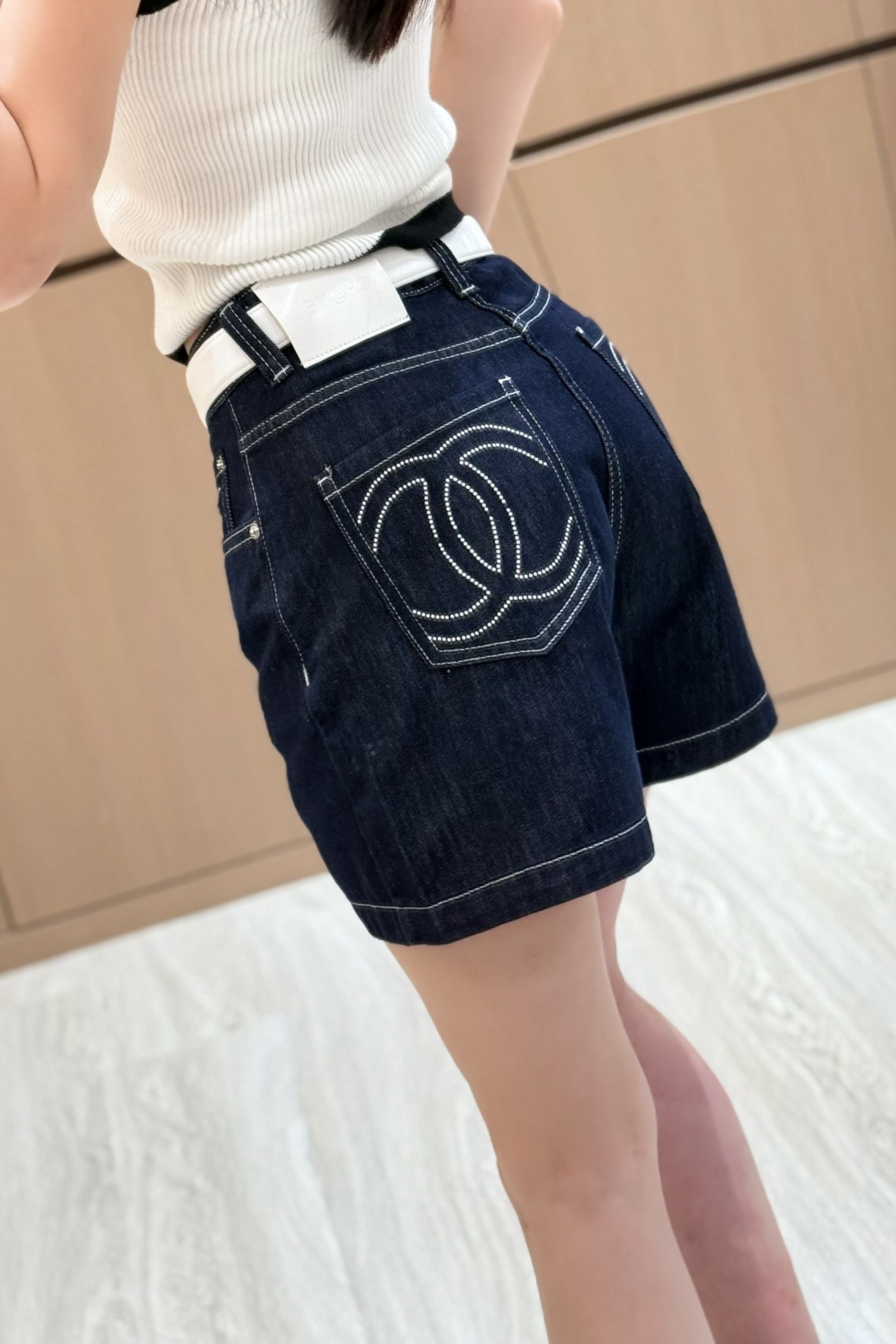 샤* 25 헤비데님 핫픽스 반바지