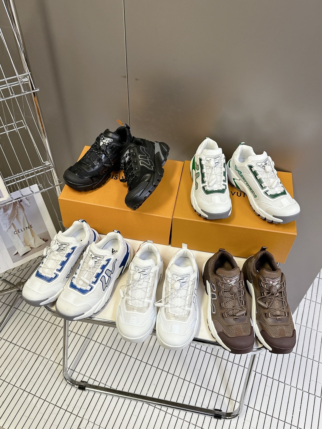 루*비통 25 최신 스니커즈