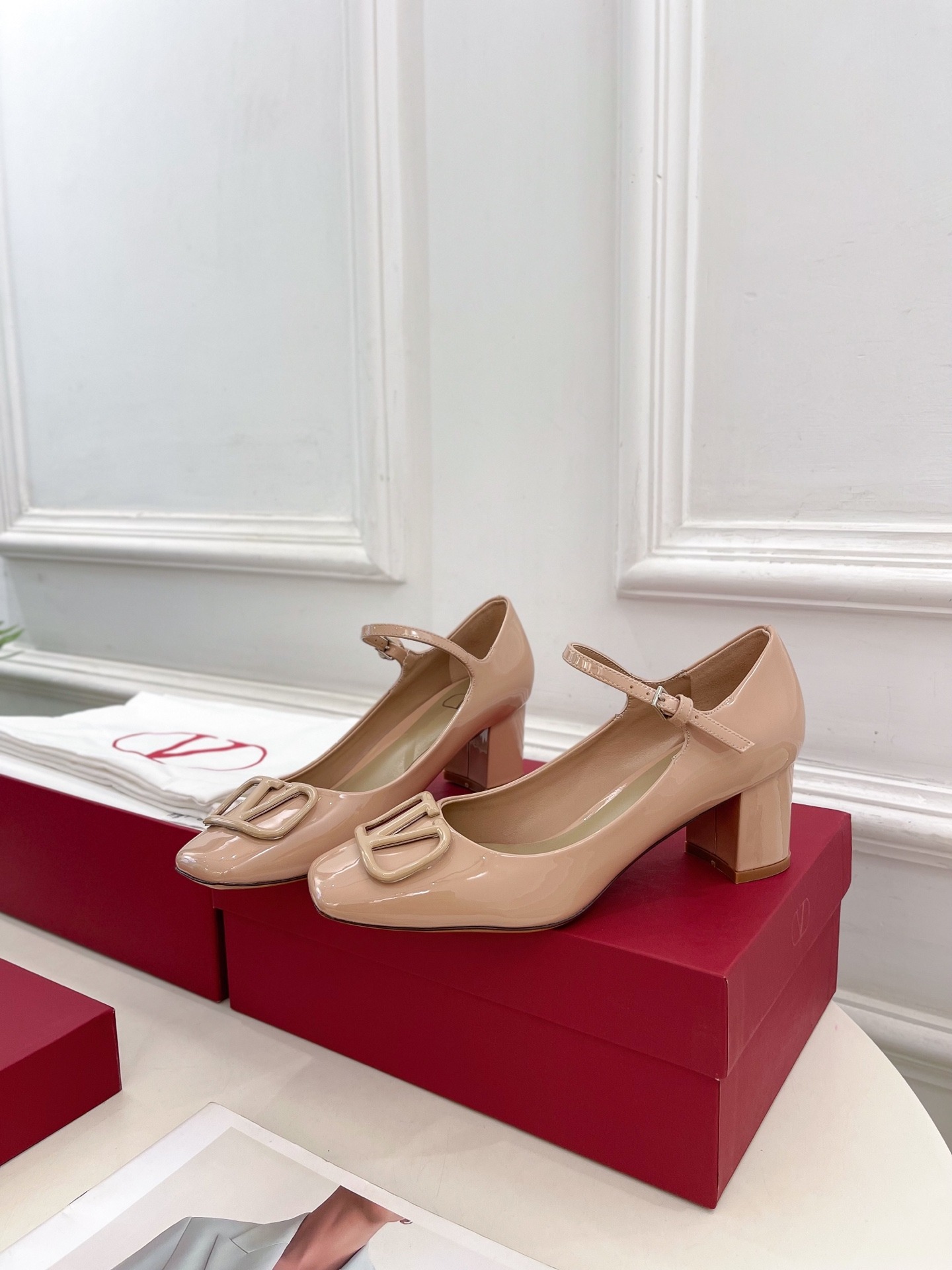 발*티노 2025ss 신상 메리제인 힐