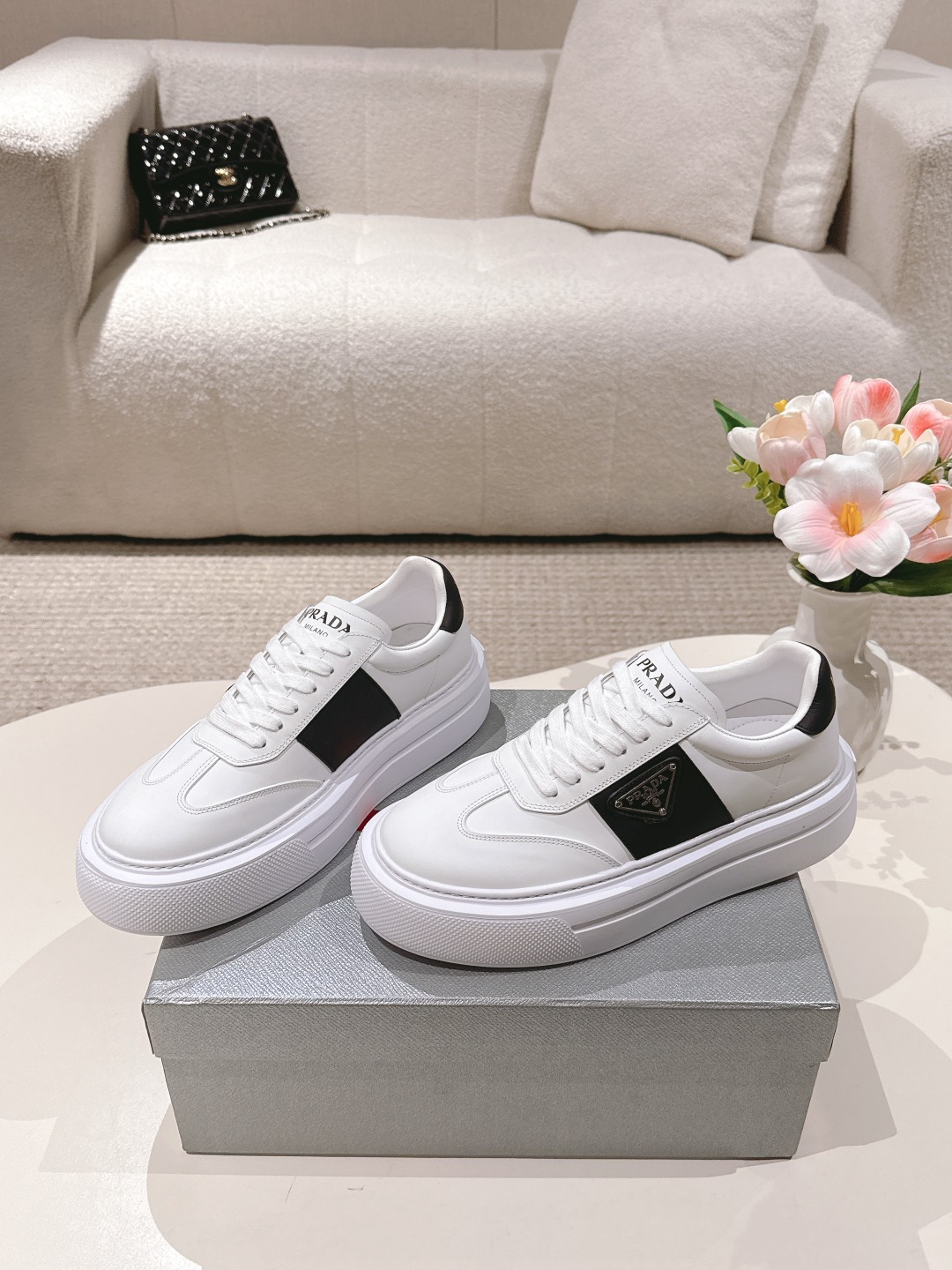 프*다 신상 커플 스니커즈