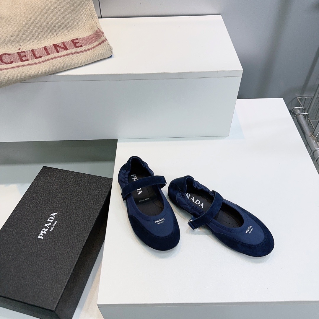 프*다 25 가을/겨울 신상 스트랩 드라이빙 슈즈