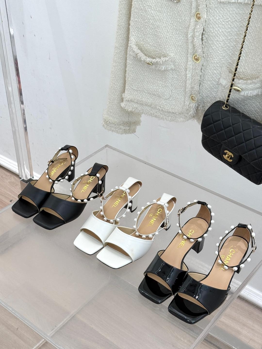 샤* 25c 신상품 더블 C 진주 통굽 샌들