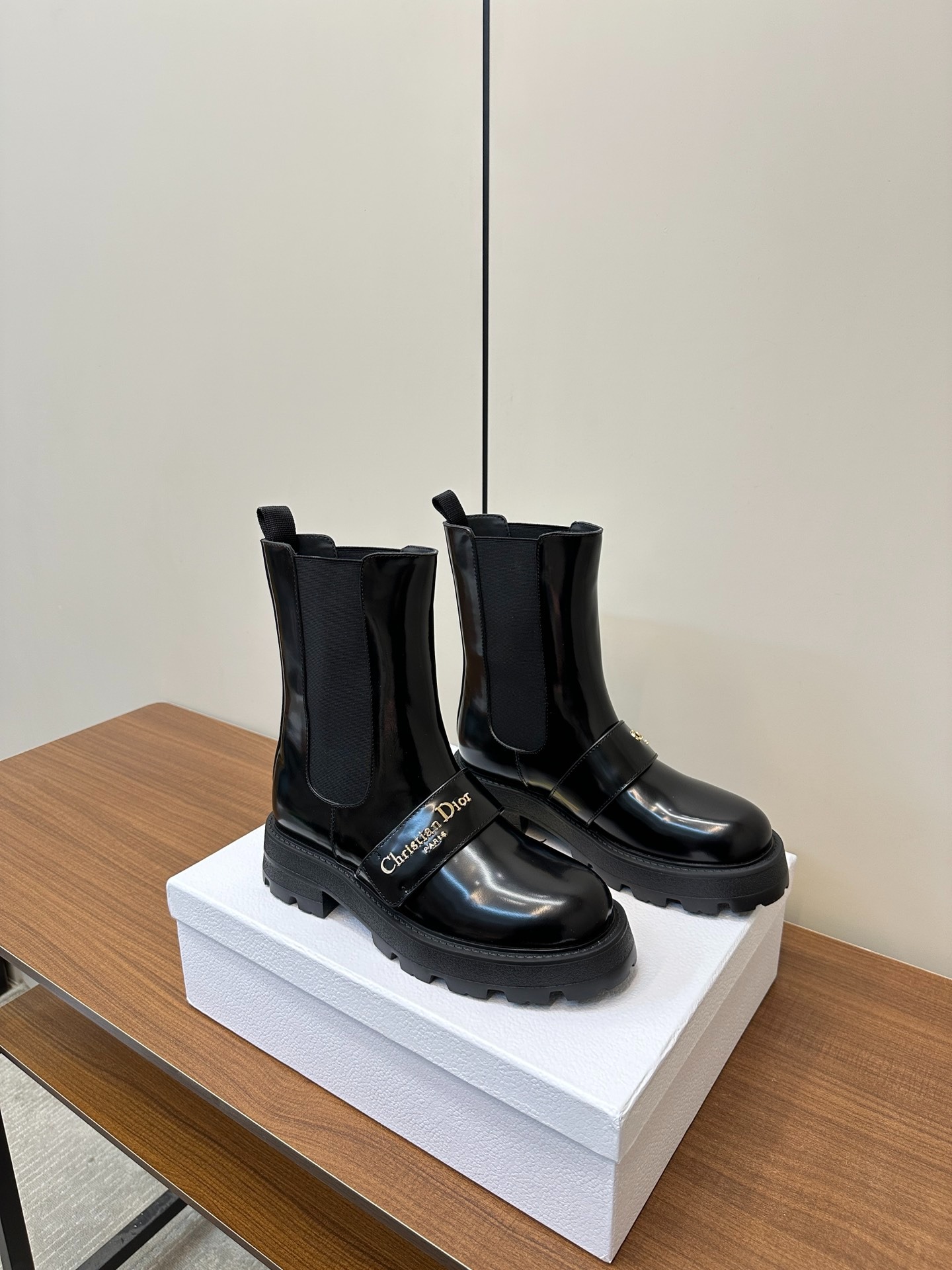 디* 25ss 신상 첼시 부츠