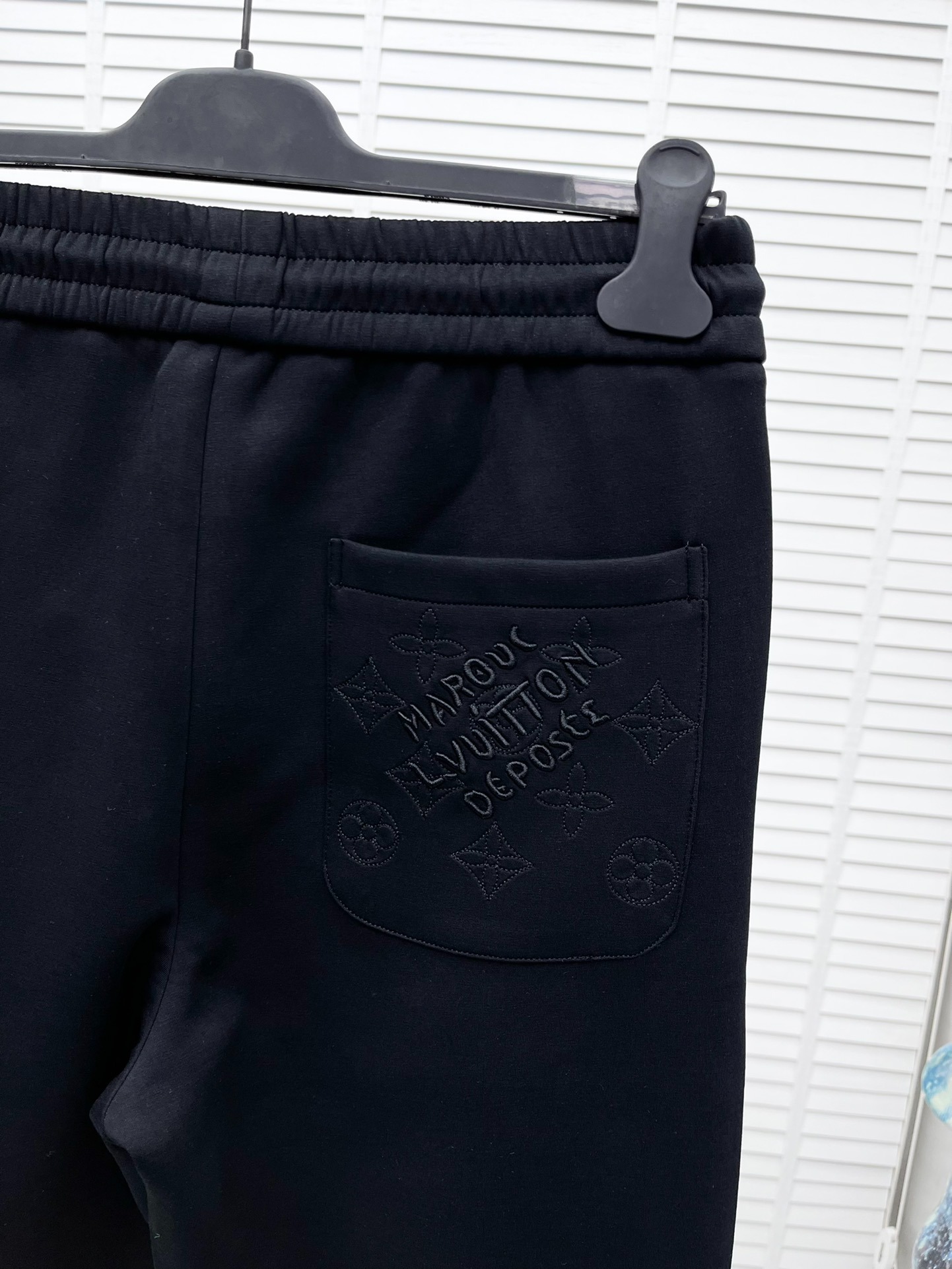 루*비통 25ss 신상 팬츠