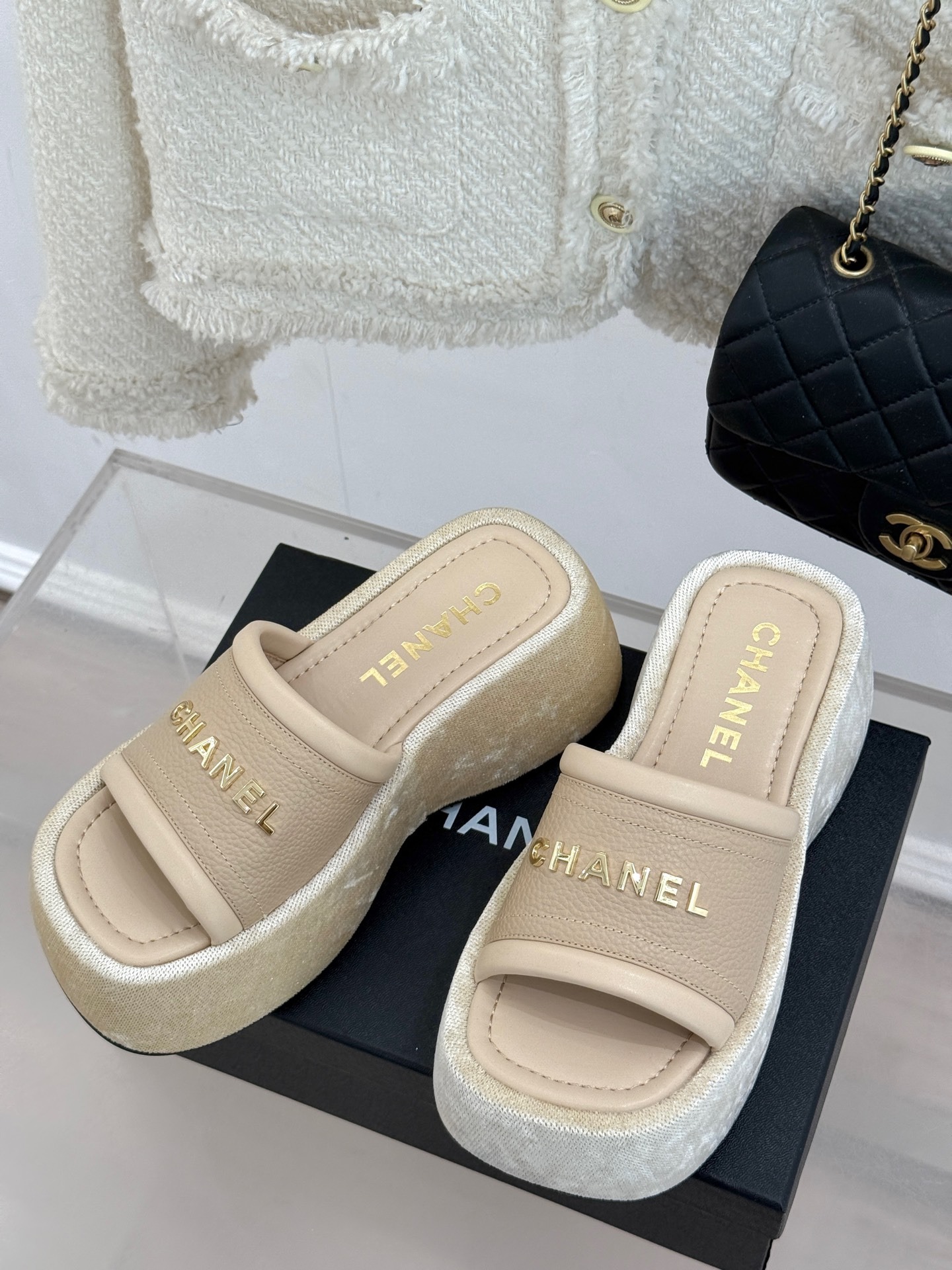 샤* 25C 신상품 레터링 통굽 슬리퍼