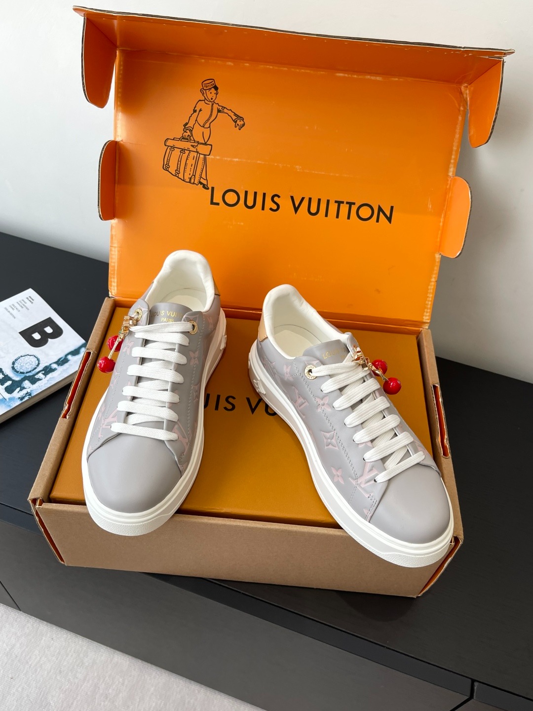 루*비통 캐주얼 스니커즈