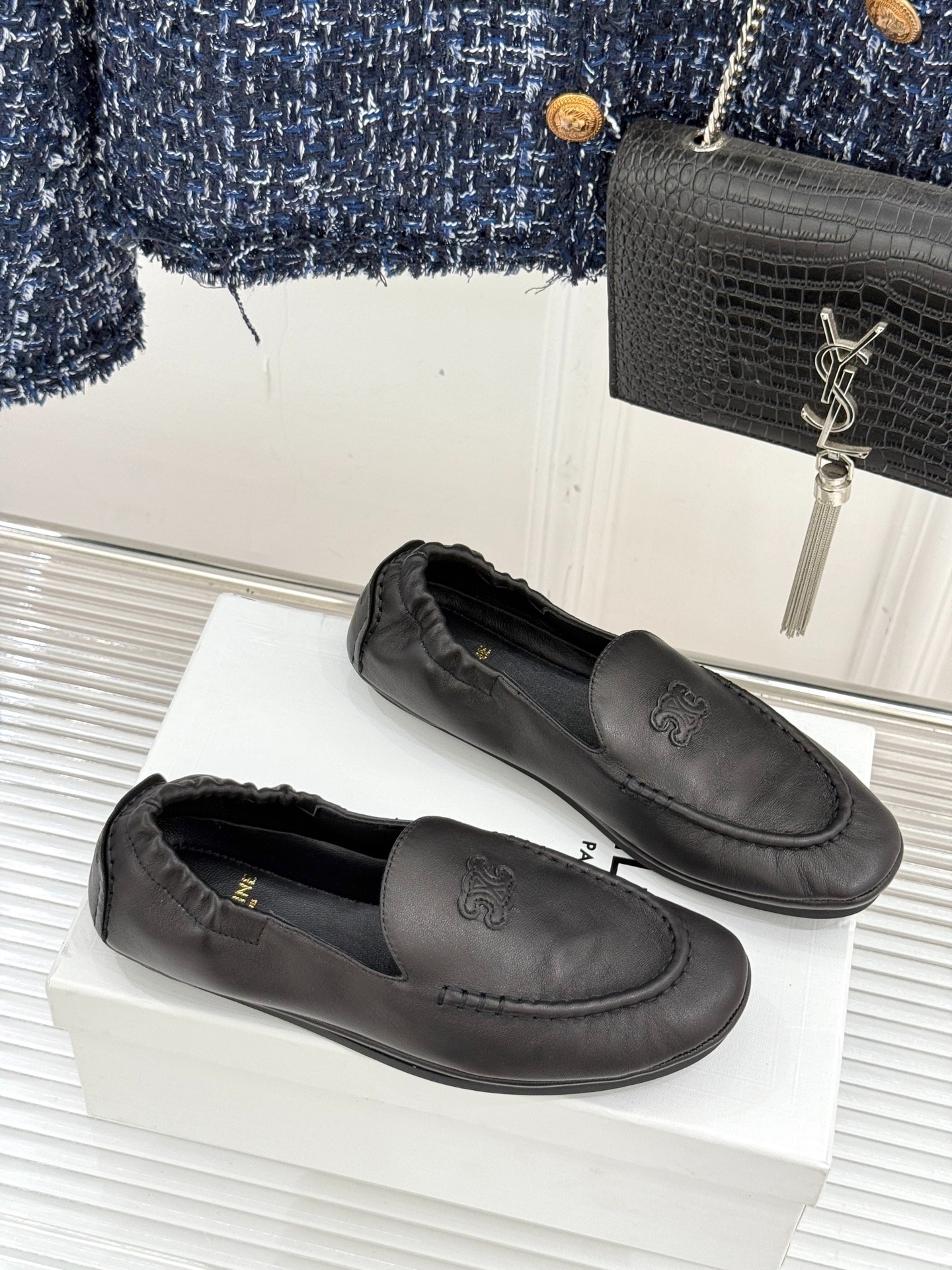 셀*느 25W 신상 스웨이드 로퍼