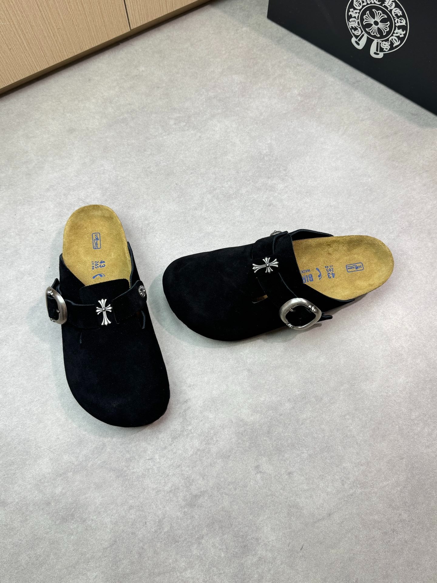 크*하츠 콜라보 보스턴 남성 클로그