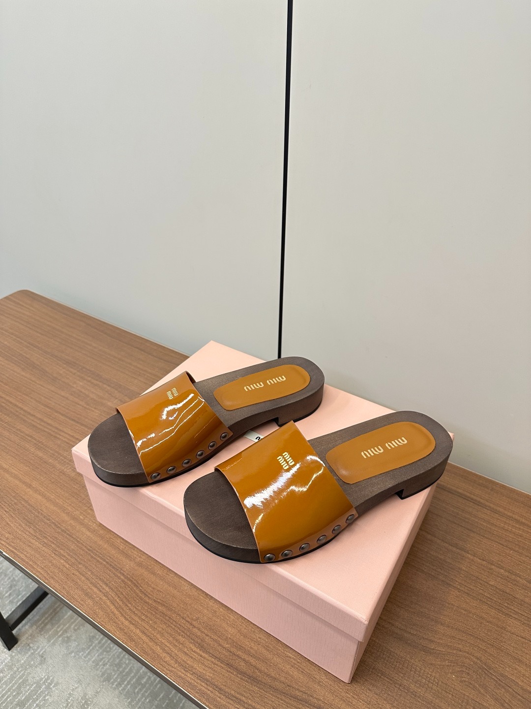 미*미* 2025 봄여름 신상 빈티지 슬리퍼