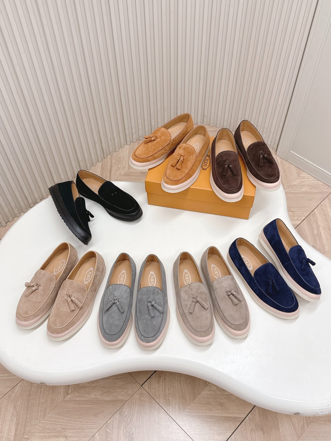 토* 신상 태슬 로퍼