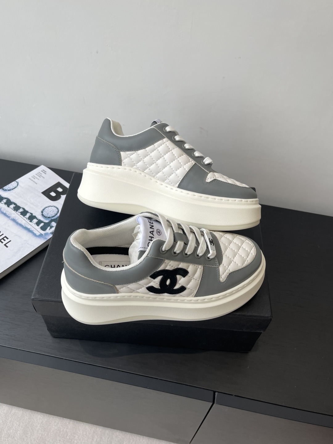 샤* 25ss 봄여름 신상 통굽 스니커즈