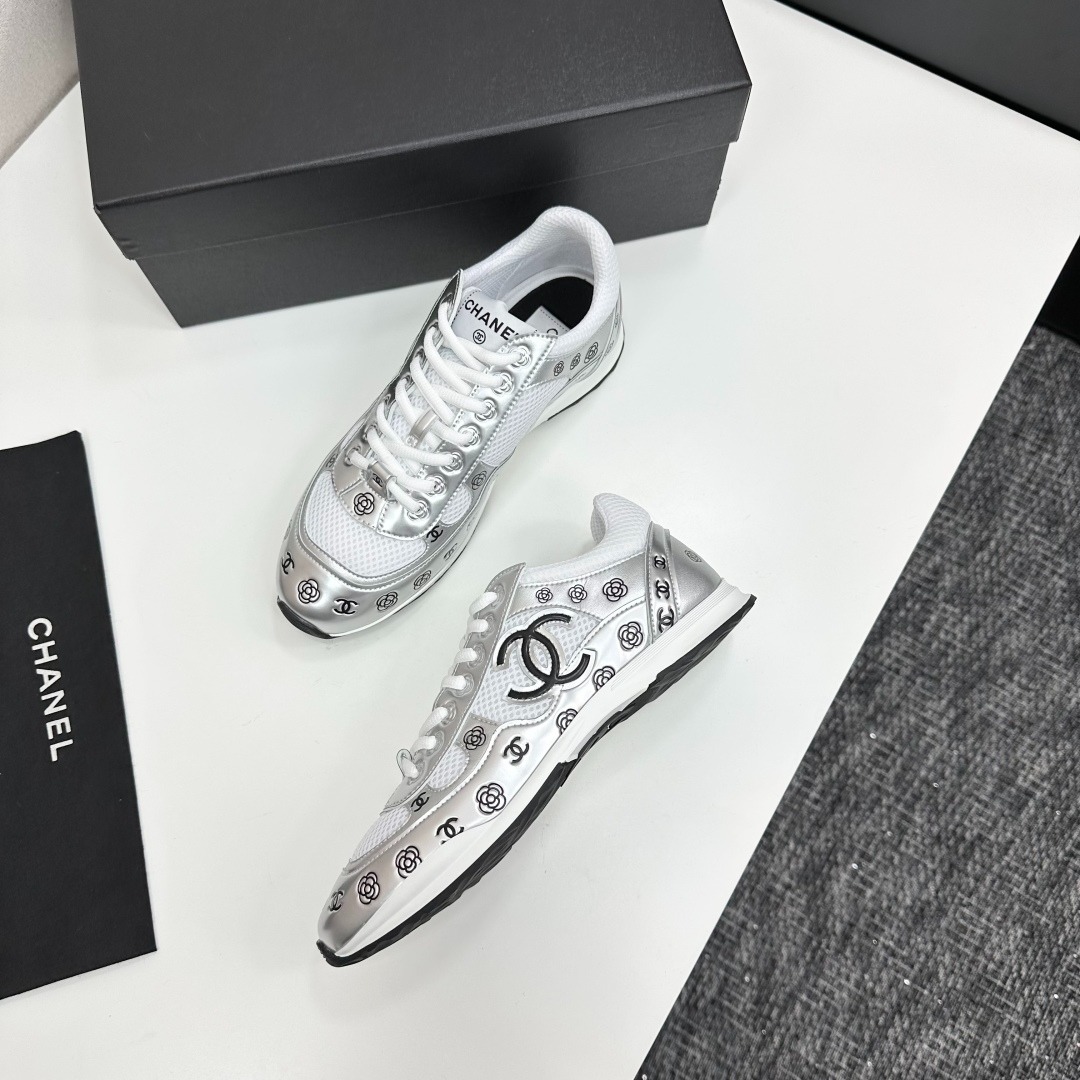 샤* 25 신상 로고 스니커즈