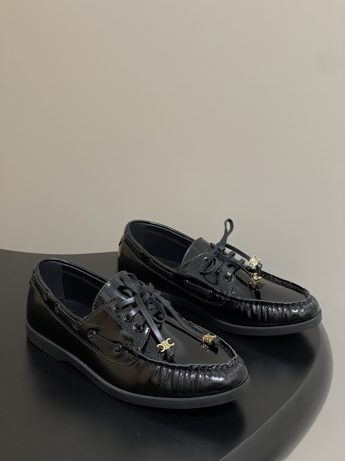 셀*느 25ss 신상 스트랩 플랫 로퍼