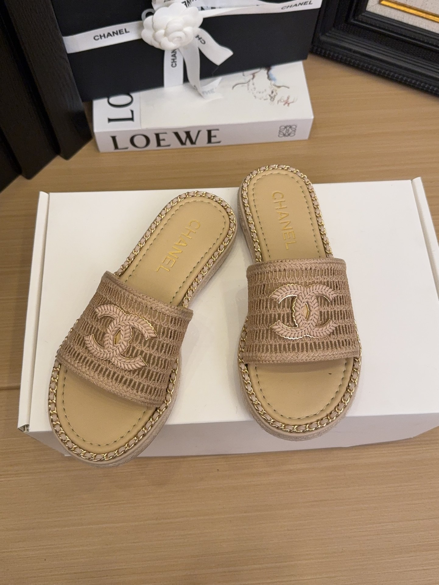 샤* 25 신상 고퀄리티 플랫 체인 슬리퍼